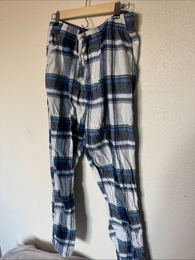 GAP Men's Blue and White Plaid Drawstring Joggers
